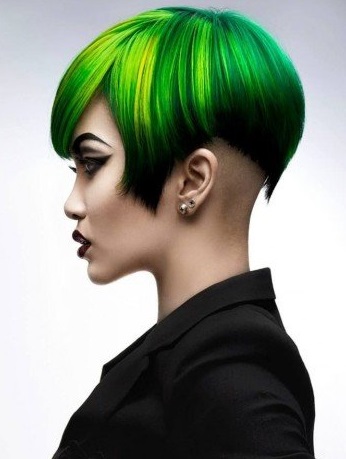  Model  Rambut  Lurus Wanita Pendek Semir Warna Hijau 2019 