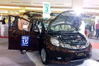 Jelang Lebaran Honda Mobilio Laris Manis