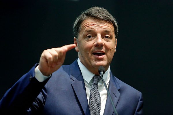 Renzi: "Non so se Lega e M5S cambieranno il Paese, ma hanno rasserenato il clima politico"