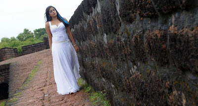 Actress Priyamani Hot High Resolution Latest Wallpaper Photos