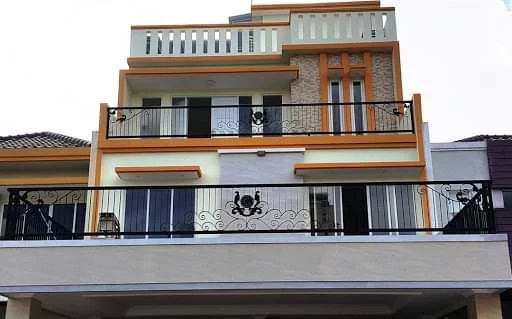 gambar railing balkon rumah
