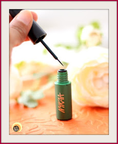 Nykaa GLAMOReyes 03 Enchanting Forest Liquid Eyeliner Review On Natural Beauty And Makeup Blog