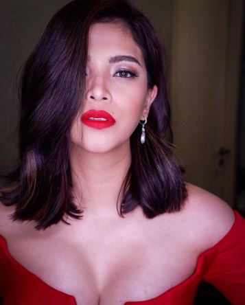 LOOK: Top 10 Sexiest Actresses In The Philippines