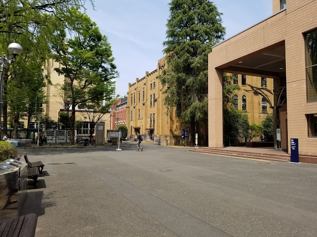 慶應三田図書館