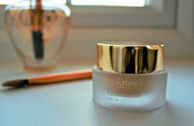 Clarins Extra Comfort Foundation