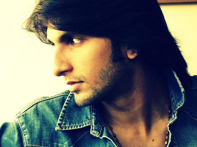 Ranveer Singh HD Wallpaper Free Download