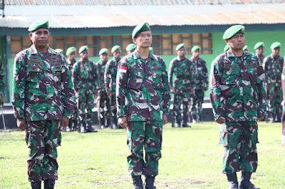 Dandim 1702/JWY Pimpin Korp Raport Masuk Dan Pindah Satuan 4 Perwira 3