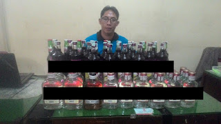 Puluhan Botol Miras Disita Polsek Gedongtengen