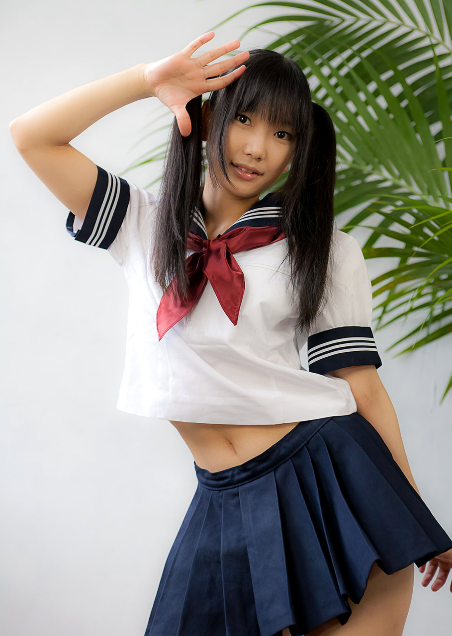 sexy schoolgirl cosplay 01