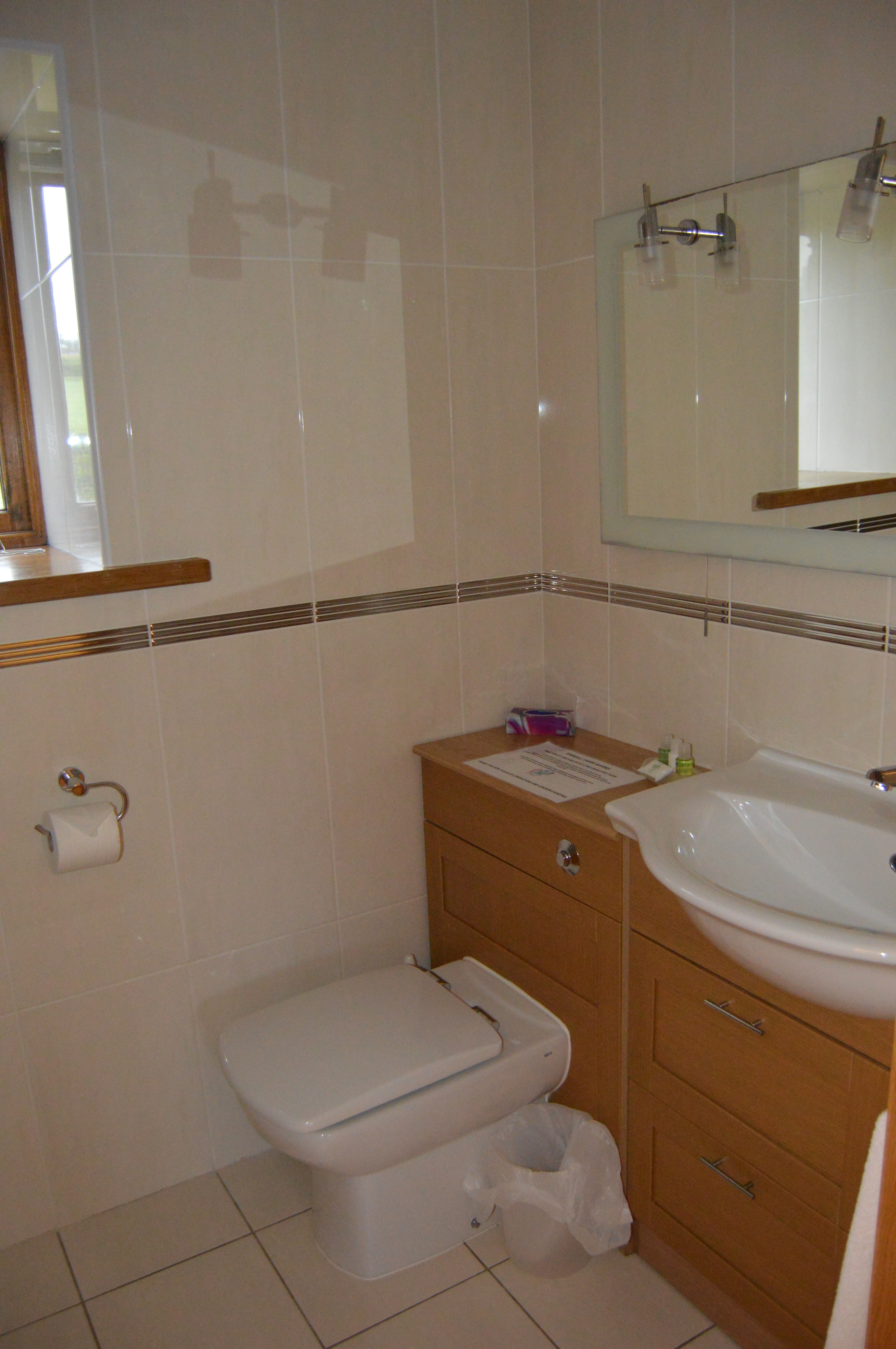 An en-Suite bathroom