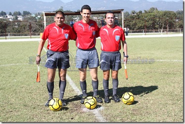 terna arbitral juego unifut-comunicaciones 12.12