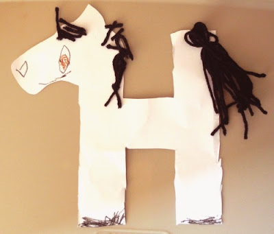 Craft Ideas Horses on Animal Alphabet Art  H Is For Horse Kids Craft