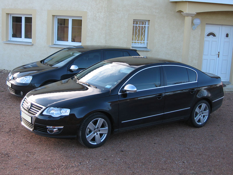 New France Cars' VW Passat Embassy and RLine Pictures