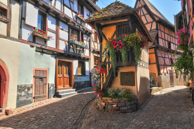 Most Charming Small Towns in France