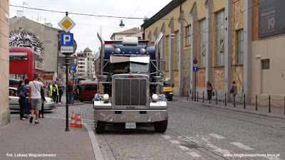 Peterbilt 359 Conventional