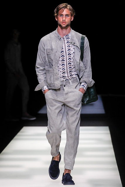 Giorgio Armani Showcases Classics With A Twist With His SS/2018 Collection www.toyastales.blogspot.com #ToyasTales #GiorgioArmani #DesignerSpotlight #Armani #MensFashion #menswear #style 