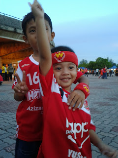 Ummi Iman Stadium bola  Shah Alam aktiviti tak sengaja