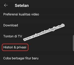 hapus riwayat penelusuran youtube di iphone