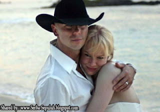 Renee Zellweger and Kenny Chesney