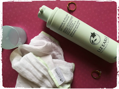 Review liz earle hot cloth cleanser reseña