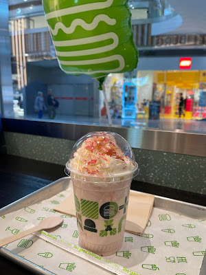 Shake Shack Livat 荟聚购物中心店 [Beijing, CHINA] - Beijing exclusive shake Hutong Hawthorn Milkshake (冰糖葫同)