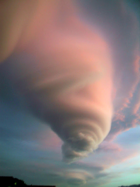 Cool Clouds over Palm Springs Seen On www.coolpicturegallery.net