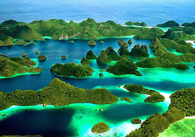 Pantai Raja Ampat 