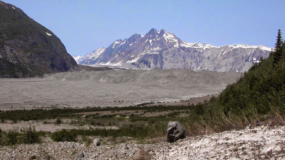 Carrol Glacier (2004) - Photos of Alaska Then And Now. This is A Get Ready to Be Shocked When You See What it Looks Like Now.