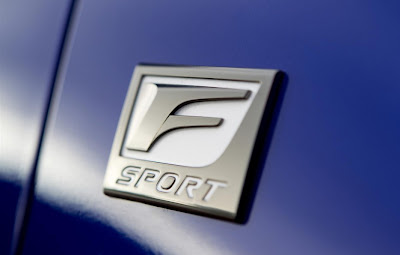 2011 Lexus CT 200h F Sport Emblem View