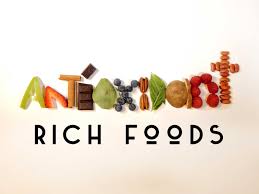 The Benefits of Incorporating More Antioxidant-Rich Foods into Your Diet