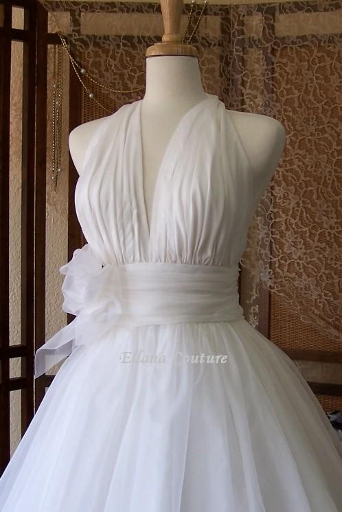 Retro Wedding Gown V Neckline Retro Wedding Gown V Neckline