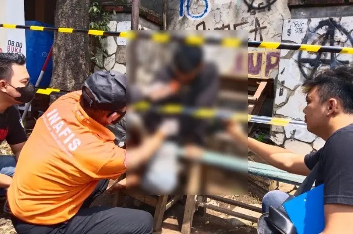 Heboh! Mayat Pria Duduk di Pinggir Jalan Campaka Jadi Tontonan Warga