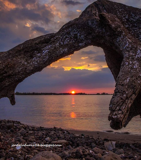 [http://FindWisata.blogspot.com] Wisata Pantai Marina, Objek Wisata Pantai Yang Romantis Di Semarang 