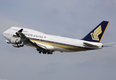 Boeing B747-400 Apache singapore airlines