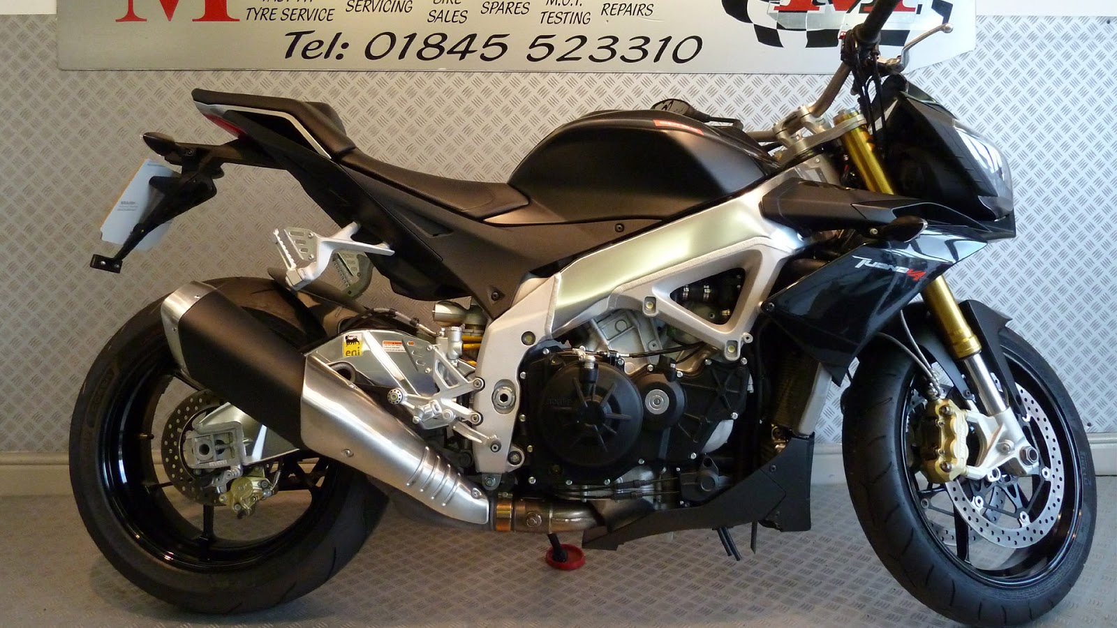 Aprilia Tuono V4R | Aprilia Tuono V4R APRC | Aprilia Tuono V4R APRC ...