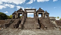 gerbang ratu boko