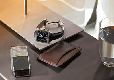 MERIDIIST the first mobile phone by TAG Heuer