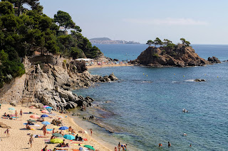 Magnífica imagen de la Cala Cap Roig en Sant   Antoni de Calonge. Costa Brava