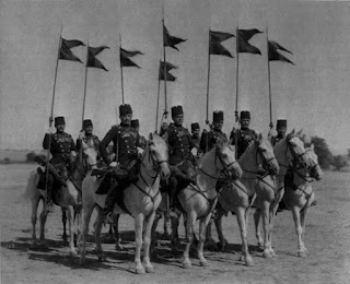 Une Escouade de soldats du régiment Erthogroul