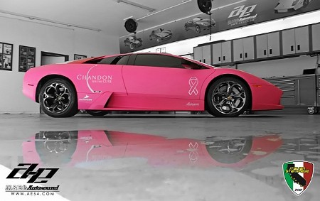 Lamborghini Murcielago màu hồng