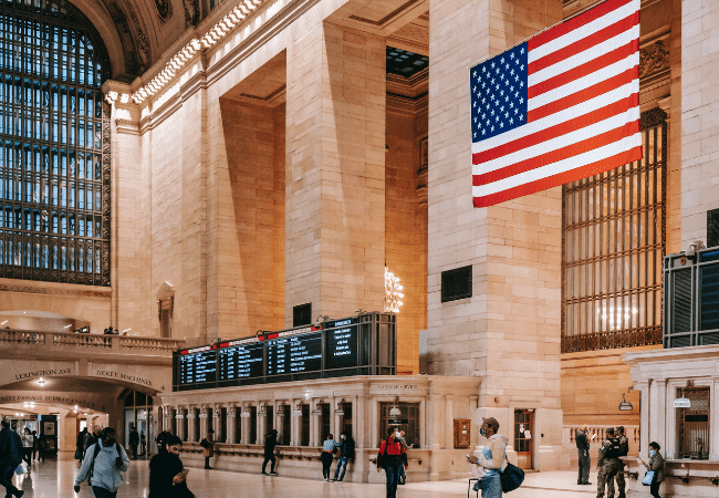 Advance Parole: Need to leave the United States but are waiting for a green card? Get authorization first!
