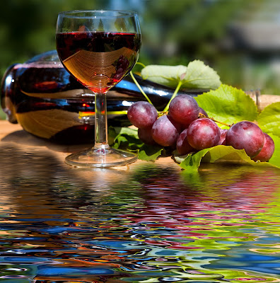 Fotos de Vino Tinto, Copa y Uvas