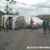 Caminhão carregado de carne de charque tomba na rodovia PB 075 entre Alagoinha e Cuitegi