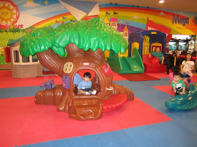 playground midvalley