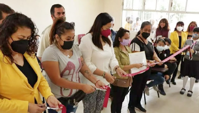 Inaugura Ariadna Ayala aula didáctica en primaria Alfonso Caso