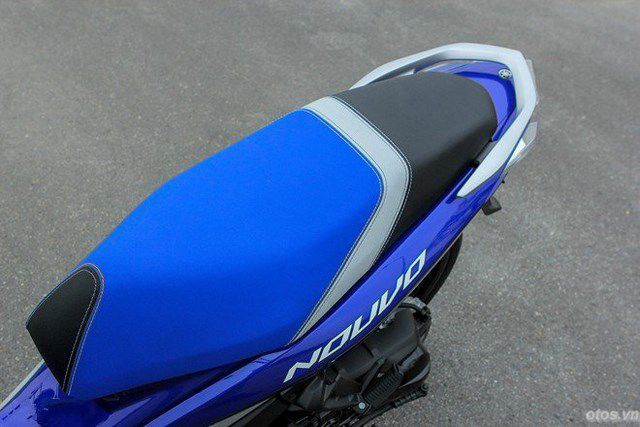 Xe Yamaha Nouvo GP 2016 thay áo mới