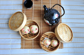 Check out how to make these adorable Piggy Chinese Steam Bun 小猪猪饅頭 with step by step video tutorial!
