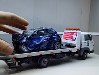 Miniatura carro batido Fiat 500 mini crashed car