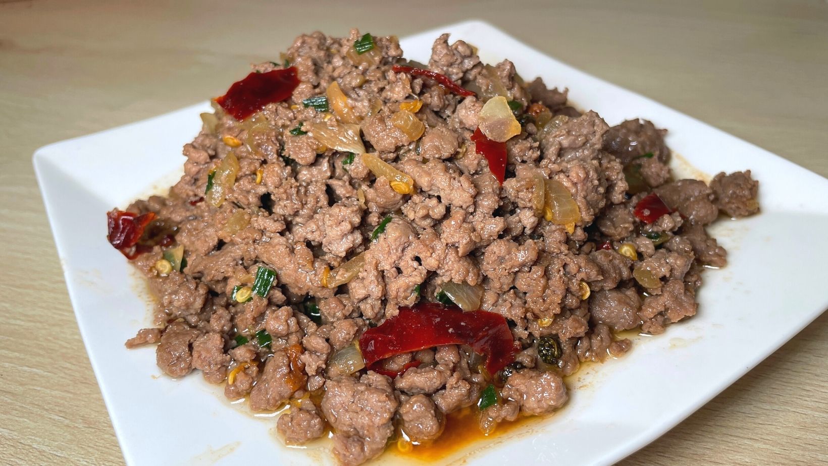 Mala Spicy Beef Stir Fry - Baking in Two Worlds