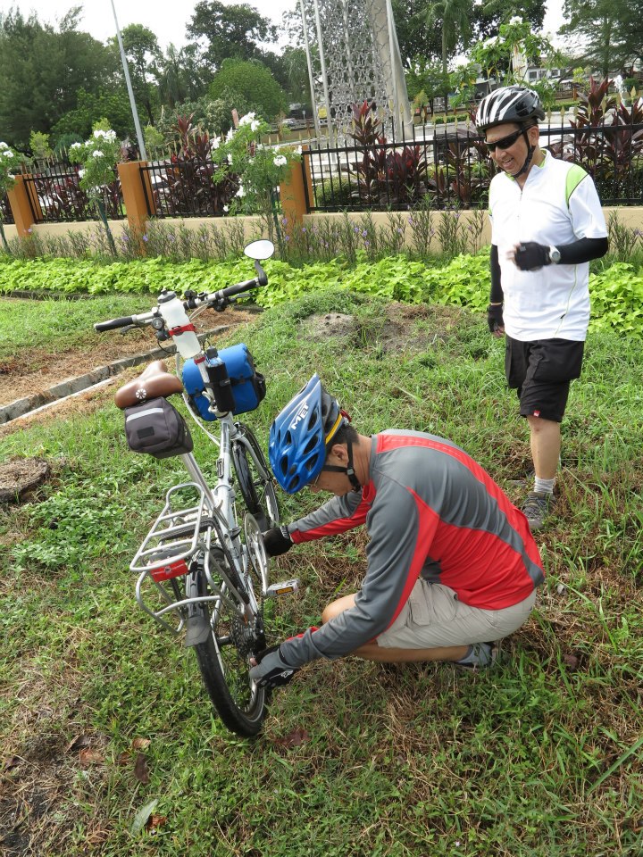 tukang basikal fook sang